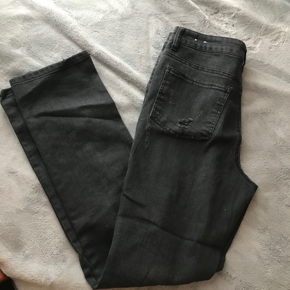 Black mom jeans!